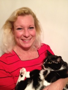 Headshot #2 of Carol Preuett and Kokomo (cat)